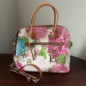 New Limited Edition Dooney & Burke hydrangea crossbody